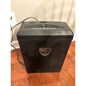 Staples SPL-638X 6 Sheet Cross Cut Paper Shredder Black 713327 3.7 Gallon Bin